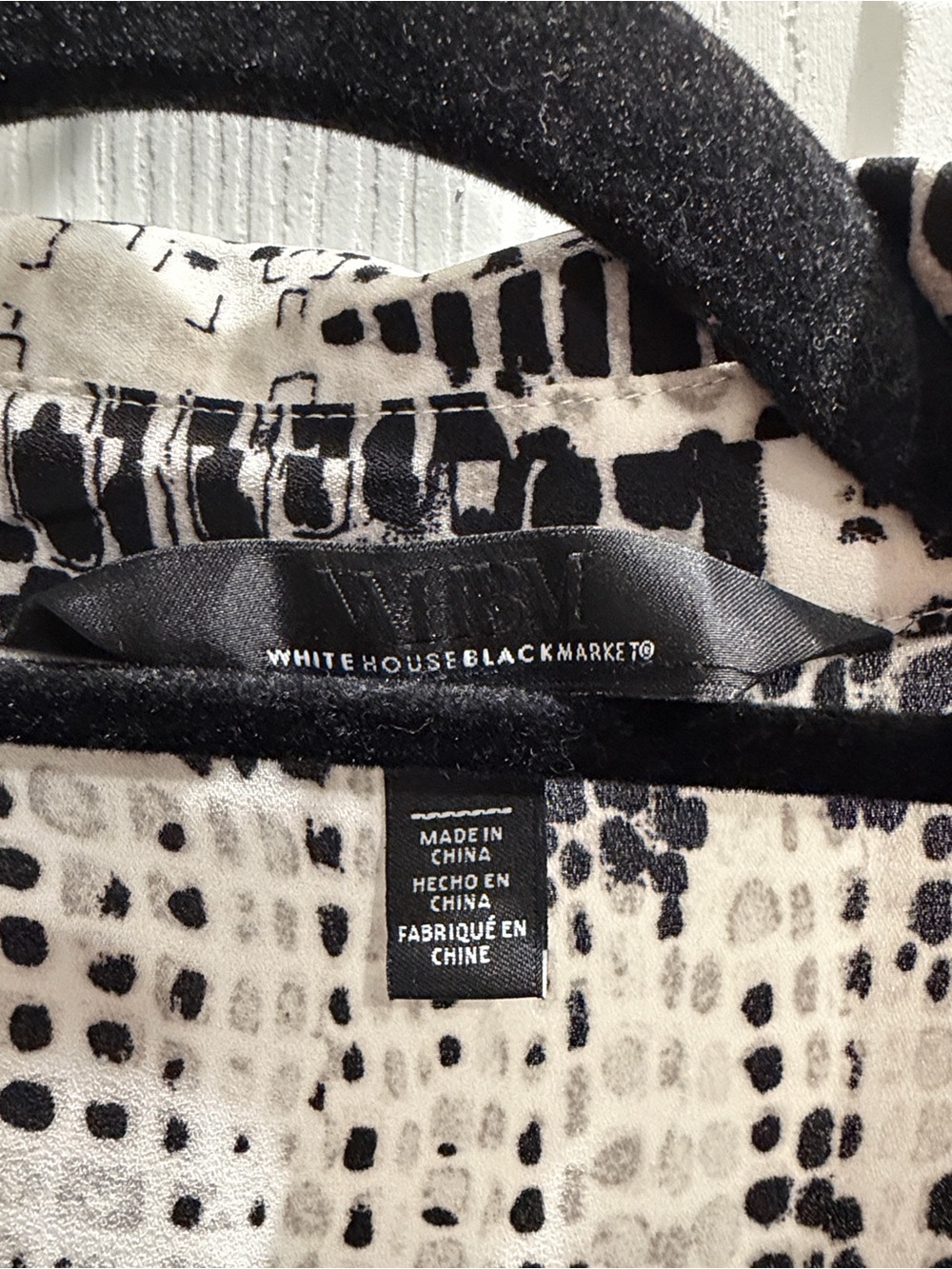 White House Black Market Black & White Printed Tie-Waist Long Sleeve Dress - Picture 3 of 3